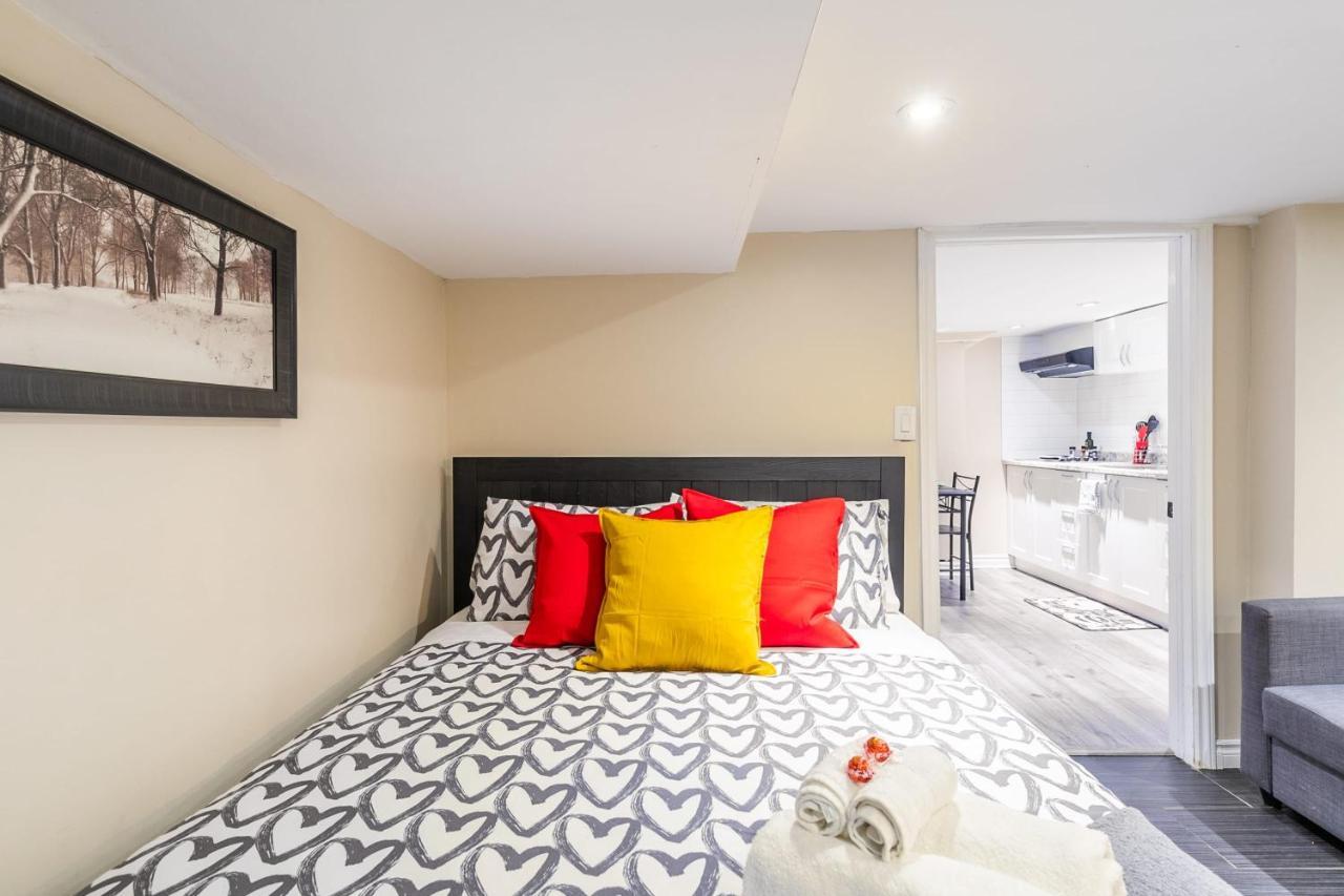 Newly Renovated - Cozy 1Br Apt With Netflix - Prime Location Toronto Zewnętrze zdjęcie