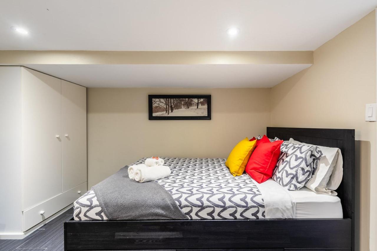 Newly Renovated - Cozy 1Br Apt With Netflix - Prime Location Toronto Zewnętrze zdjęcie